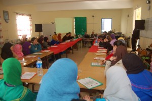 9 Séance de formation des Femmes des pêcheurs dans le centre des femmes des pêcheurs